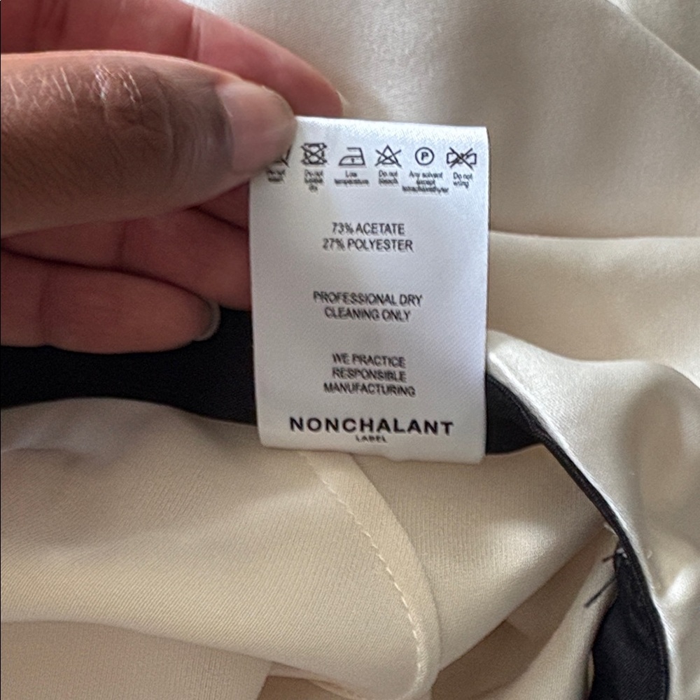 Nonchalant label Norma pant champagne seamless silky trouser pant straight M NWT - Picture 12 of 12